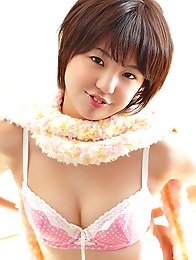 Japanese teen Sakura Aida in pink lingerie and hairy pussy