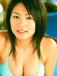 hottie Yukie Kawamura has her big plump breasts wrapped in a bikini
